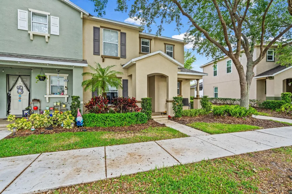 1814 Pointe West Way Vero Beach, FL 32966