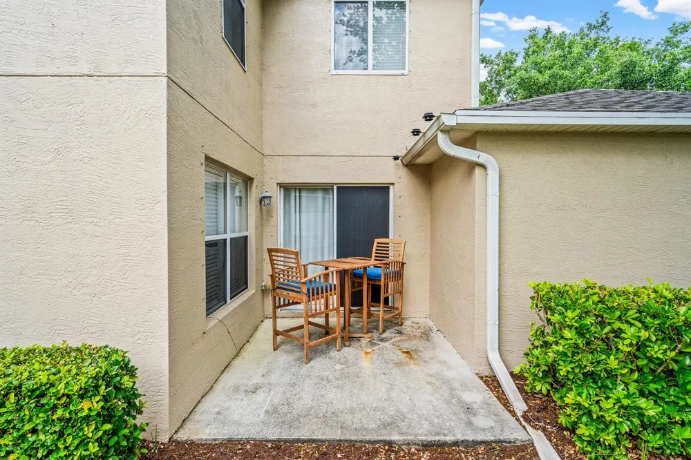 1814 Pointe West Way Vero Beach, FL 32966