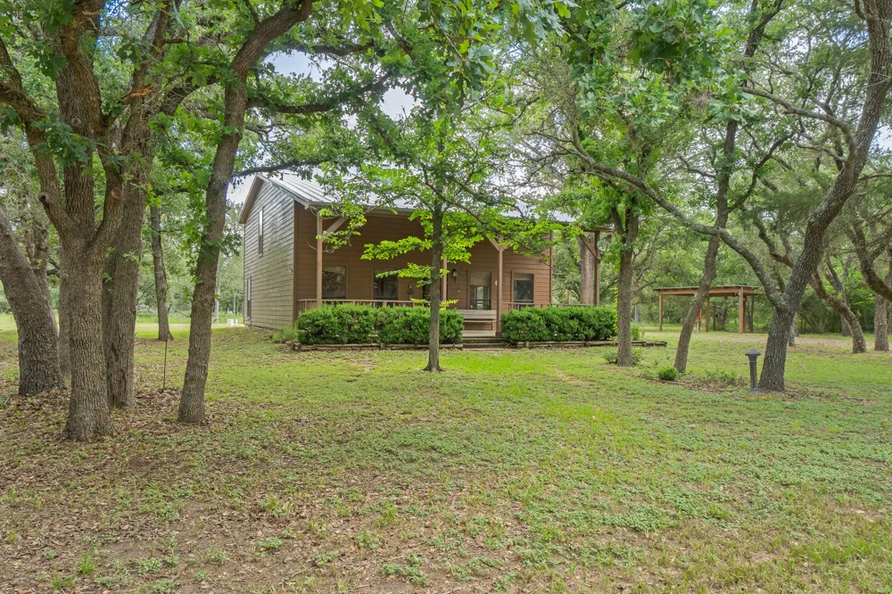5641 County Road 14 Hallettsville, TX 77964