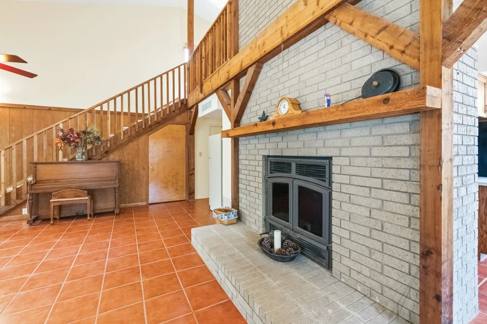 5641 County Road 14 Hallettsville, TX 77964