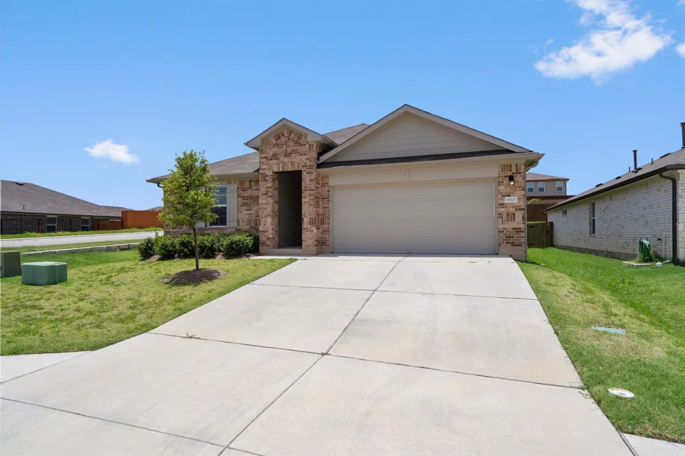 19525 Abigail Fillmore Road Manor, TX 78653