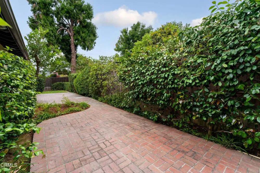 6347 Muscatel Avenue San Gabriel, CA 91775