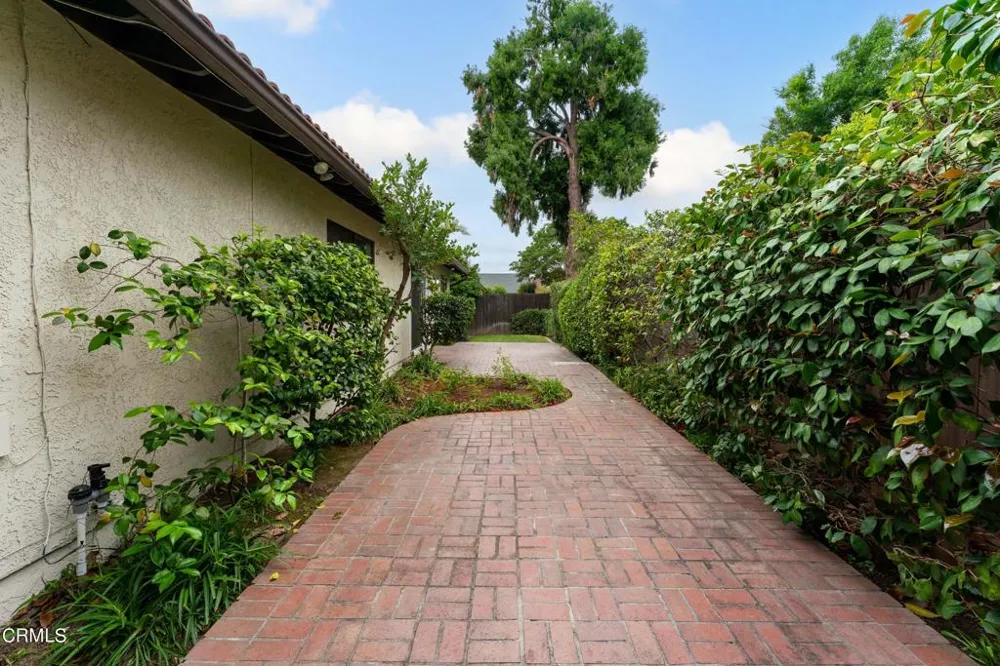 6347 Muscatel Avenue San Gabriel, CA 91775