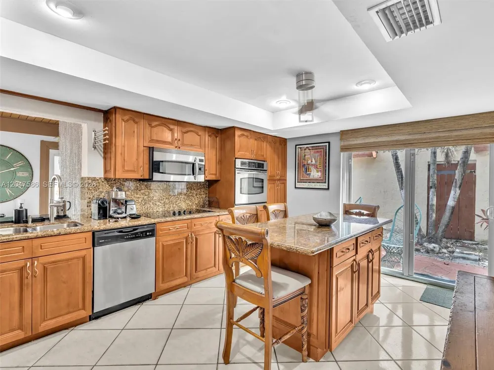4224 SW 148th Pl Miami, FL 33185