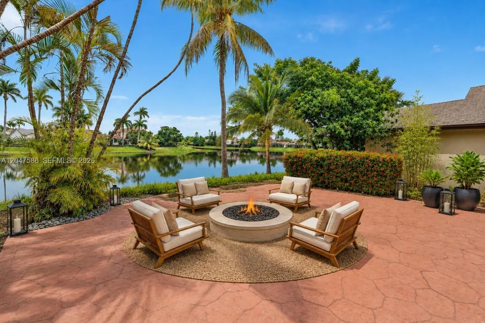 4224 SW 148th Pl Miami, FL 33185