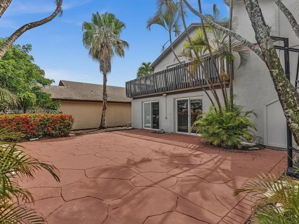 4224 SW 148th Pl Miami, FL 33185