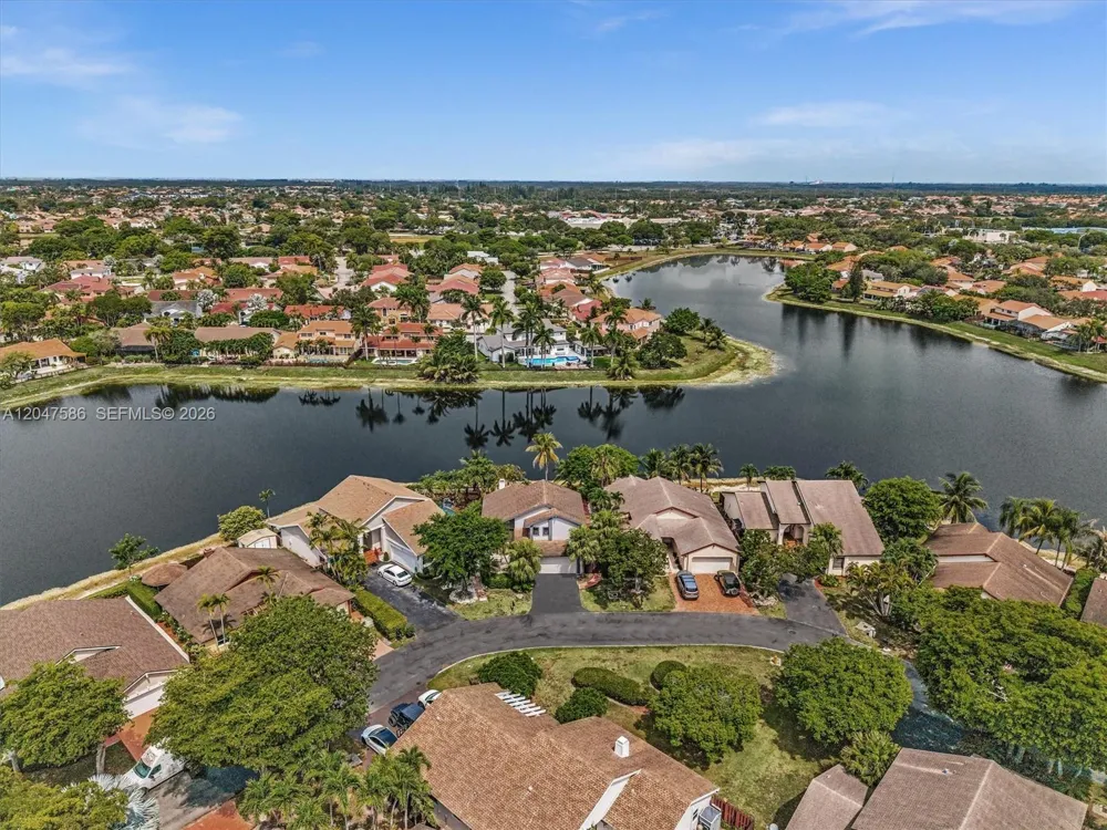 4224 SW 148th Pl Miami, FL 33185