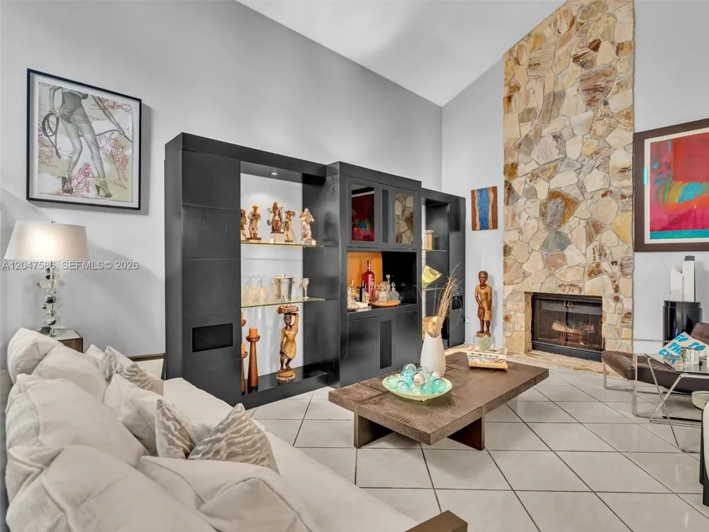 4224 SW 148th Pl Miami, FL 33185
