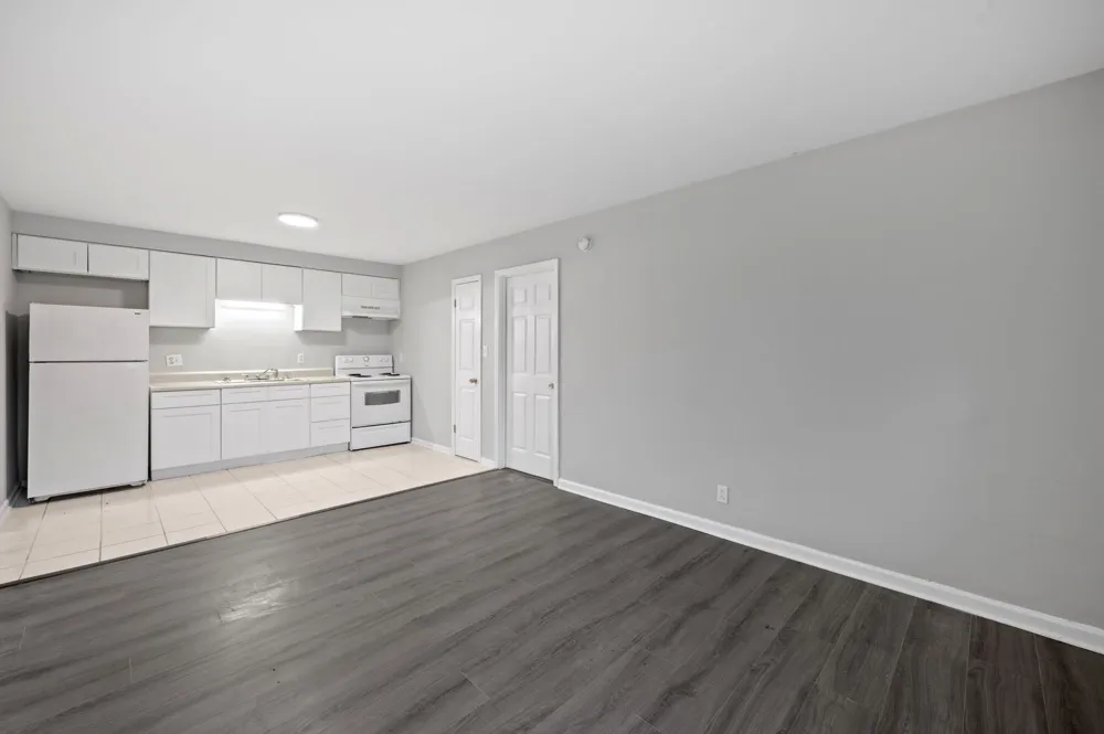 105 Walnut St #8 Clarksville, TN 37042