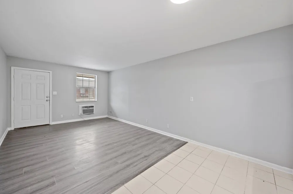 101 Walnut St #24 Clarksville, TN 37042