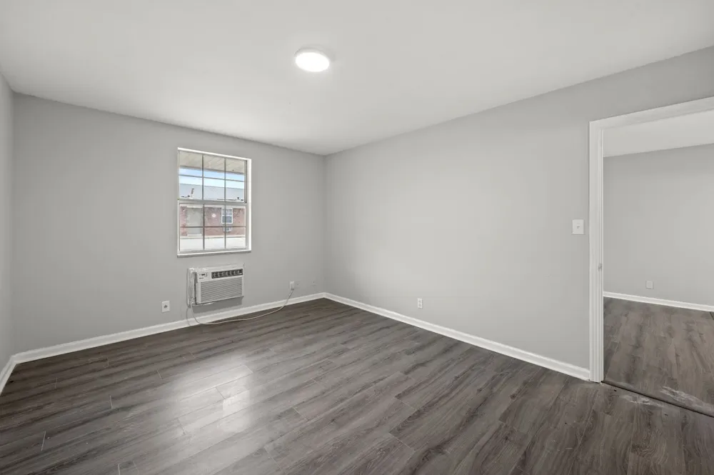 101 Walnut St #24 Clarksville, TN 37042