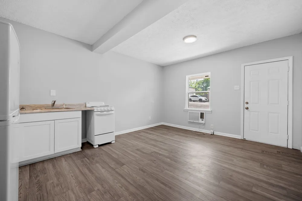 2510 Fort Campbell Blvd #3 Hopkinsville, KY 42240