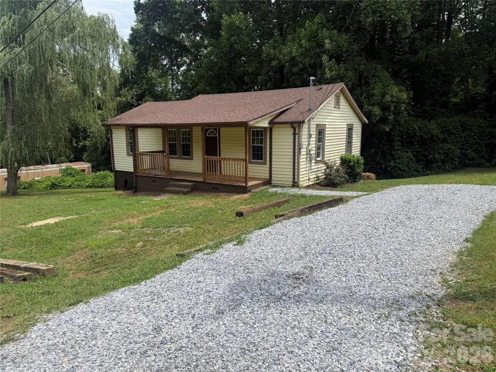 276 Kathy Street Marion, NC 28752