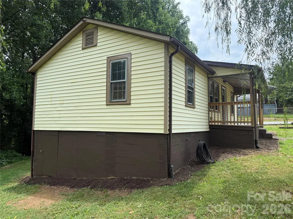 276 Kathy Street Marion, NC 28752