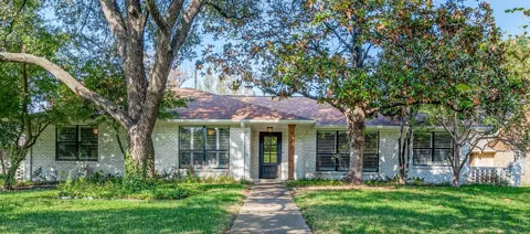 8647 Langdale Circle