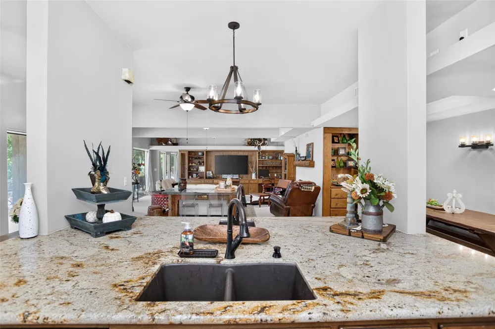 4883 Fm 2423 Grapeland, TX 75844