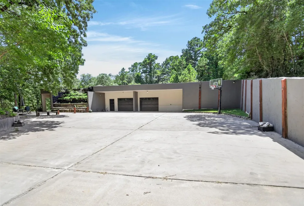 4883 Fm 2423 Grapeland, TX 75844