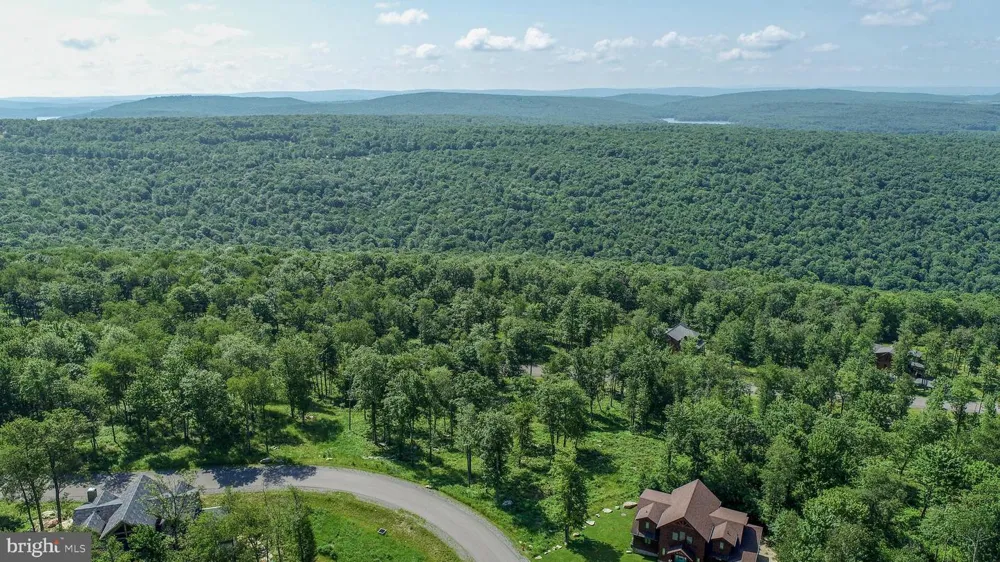 117 CAMPFIRE DRIVE Mc Henry, MD 21541