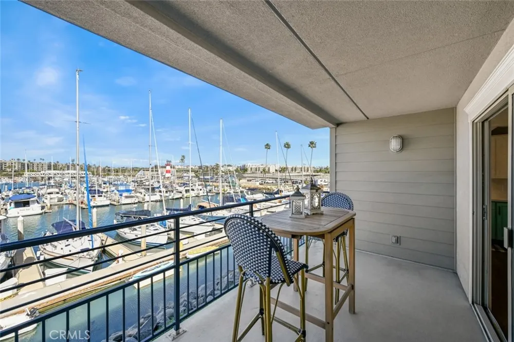 1202 Pacific Street #206B Oceanside, CA 92054