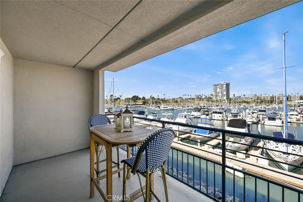 1202 Pacific Street #206B Oceanside, CA 92054