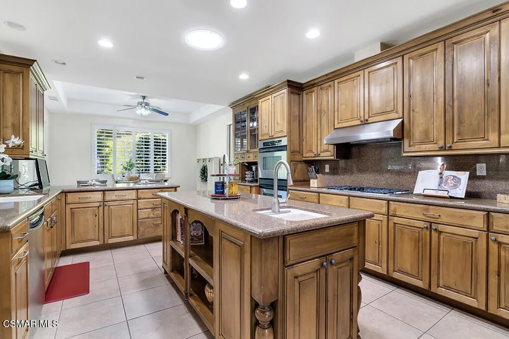 815 Rancho Road Thousand Oaks, CA 91362