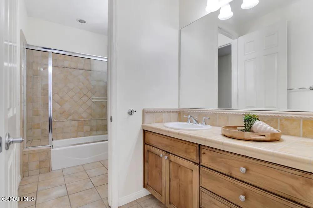 815 Rancho Road Thousand Oaks, CA 91362