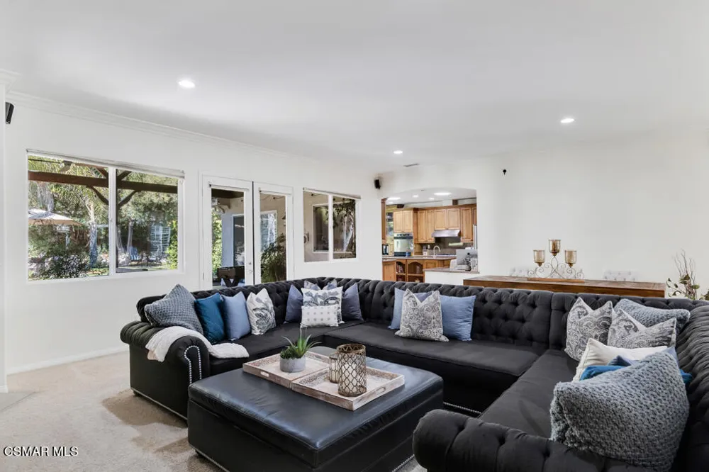 815 Rancho Road Thousand Oaks, CA 91362