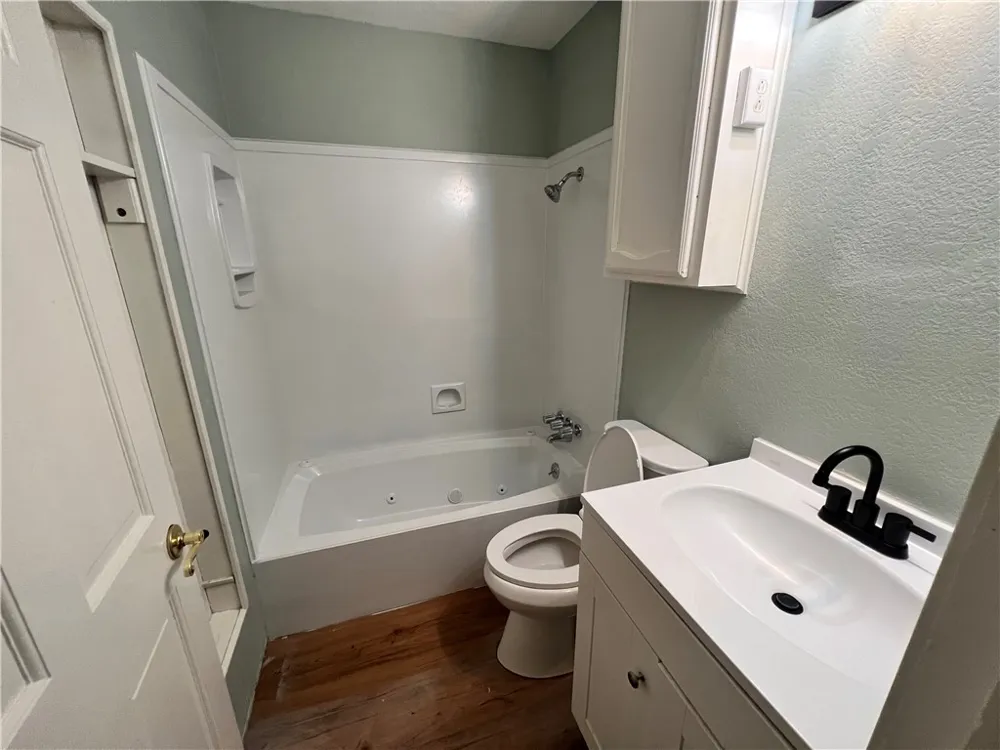 4805 Orchid Corpus Christi, TX 78416