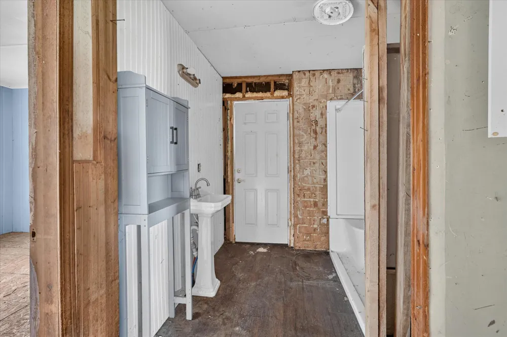 2429 W Huron Line Road Ubly, MI 48475