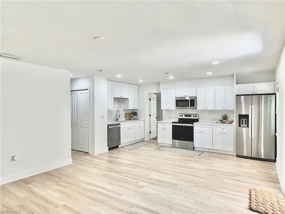 10002 Takomah Trail Tampa, FL 33617