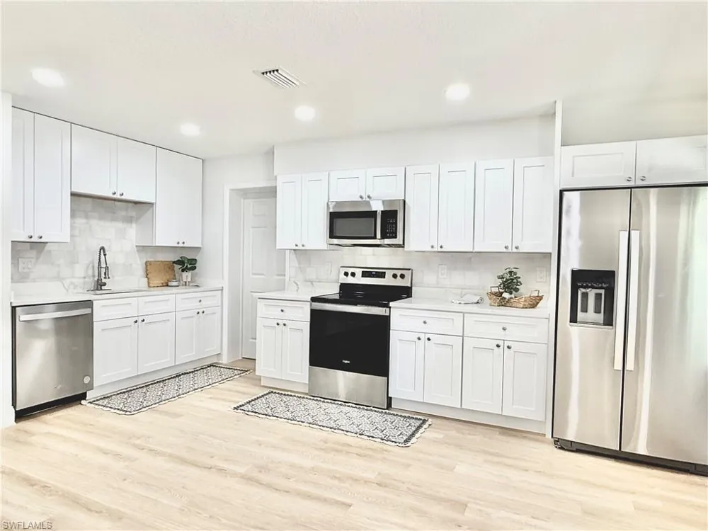 10002 Takomah Trail Tampa, FL 33617