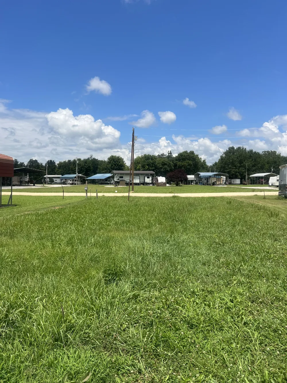 860 Willow Oaks Dr Decaturville, TN 38329