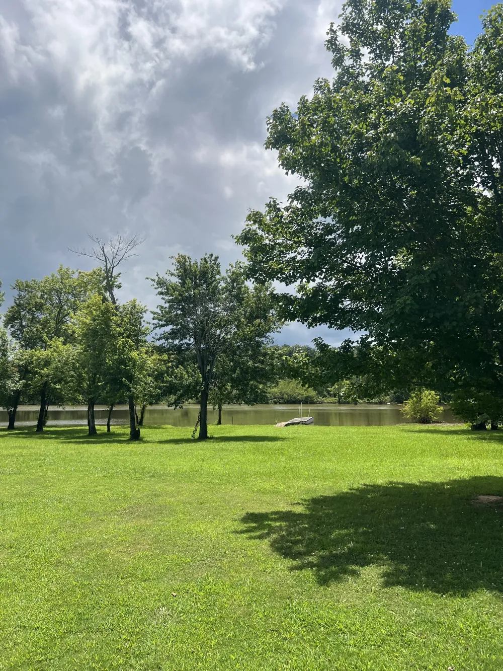 860 Willow Oaks Dr Decaturville, TN 38329