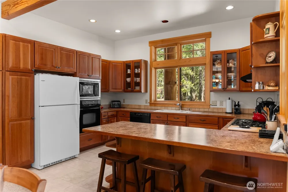 32 Foster Loop Road Winthrop, WA 98862