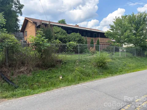 256A Bruce Road