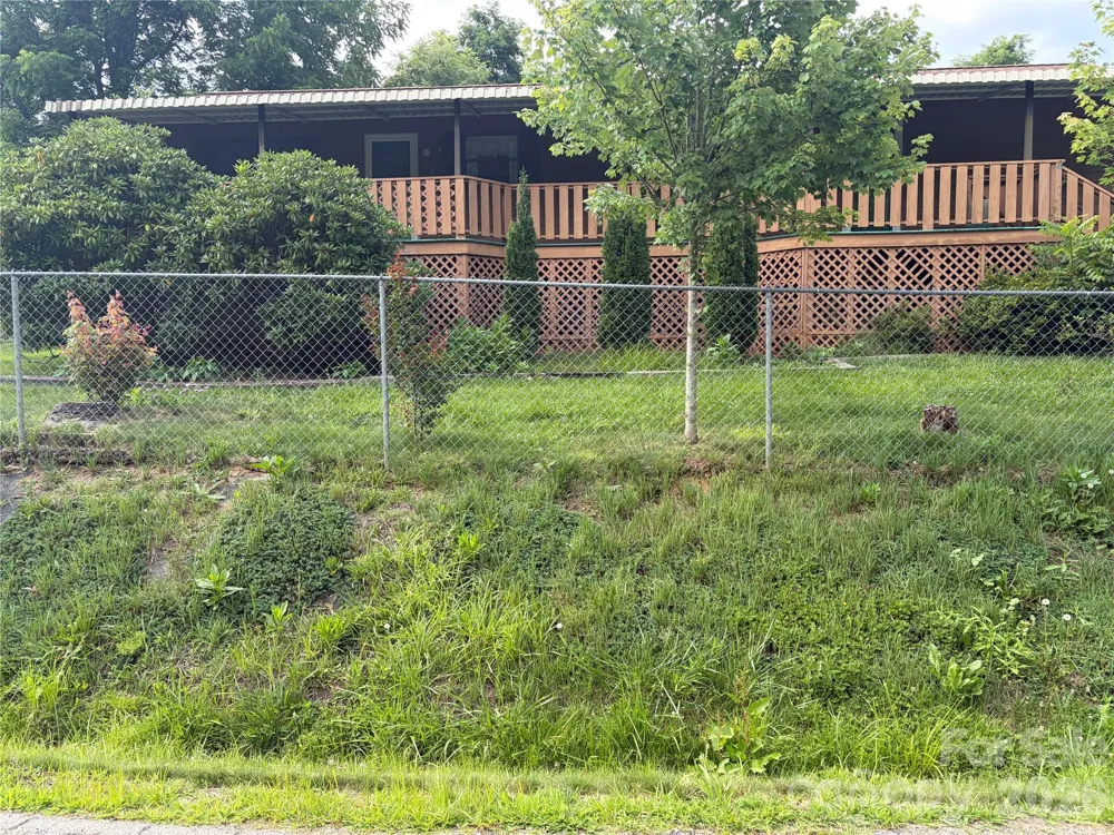 256A Bruce Road Mars Hill, NC 28754