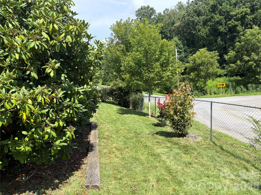 256A Bruce Road Mars Hill, NC 28754
