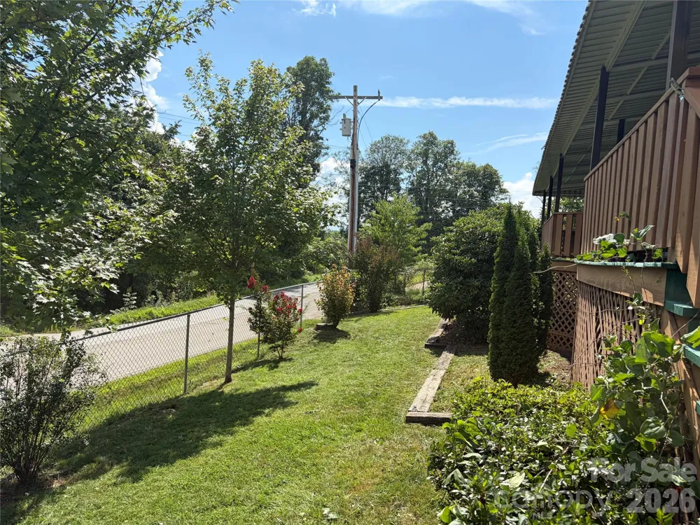 256A Bruce Road Mars Hill, NC 28754