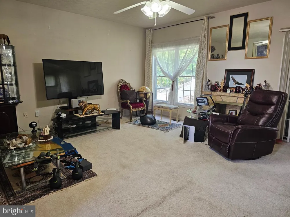 1140 HAPPY RIDGE DRIVE Front Royal, VA 22630