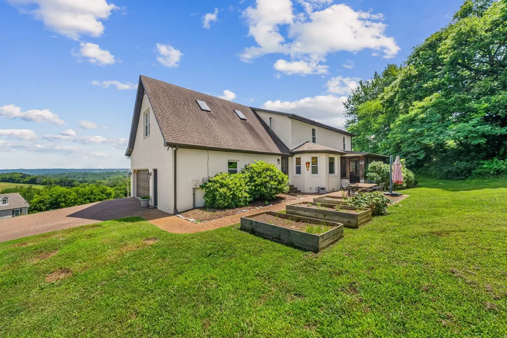 900 Dories Ln Lewisburg, TN 37091