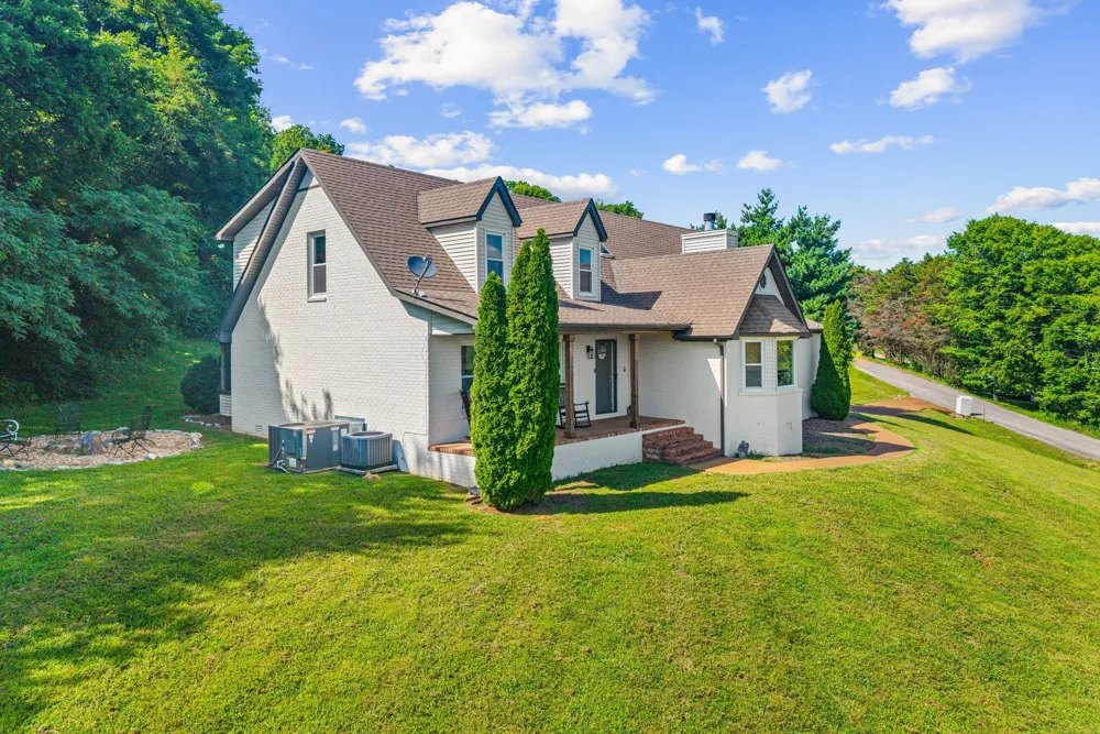 900 Dories Ln Lewisburg, TN 37091