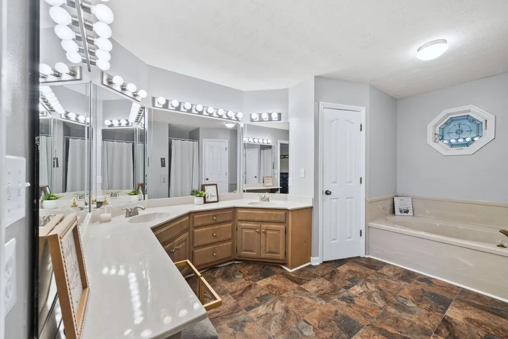 900 Dories Ln Lewisburg, TN 37091