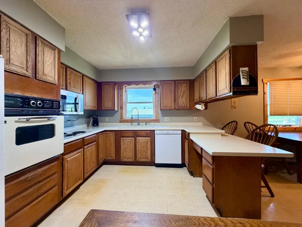 20161 County Road 99 SW Kensington, MN 56343
