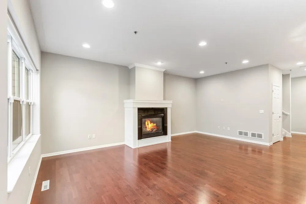 17830 Valley Cove Court Wayzata, MN 55391