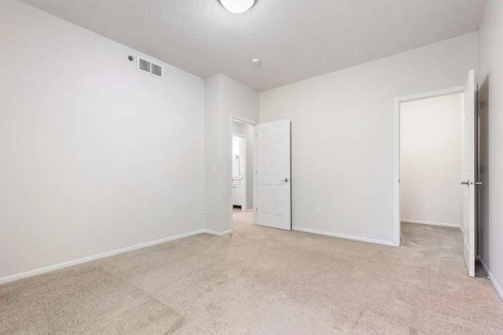 17830 Valley Cove Court Wayzata, MN 55391