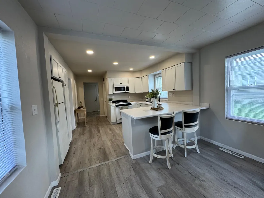 709 Center Street E Roseau, MN 56751