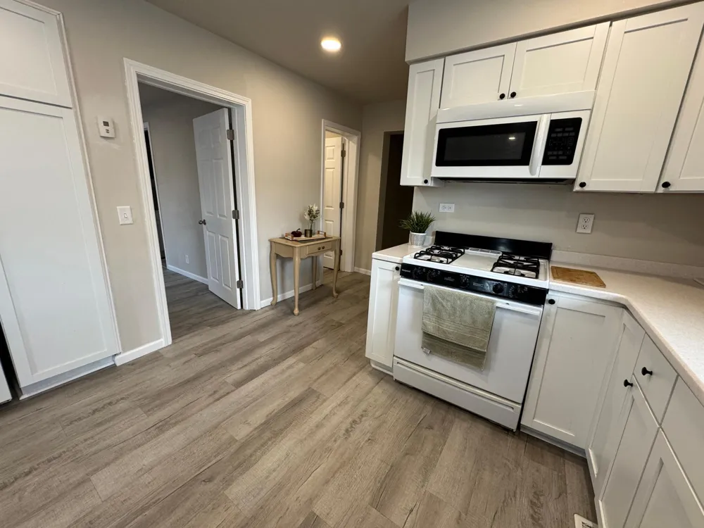 709 Center Street E Roseau, MN 56751