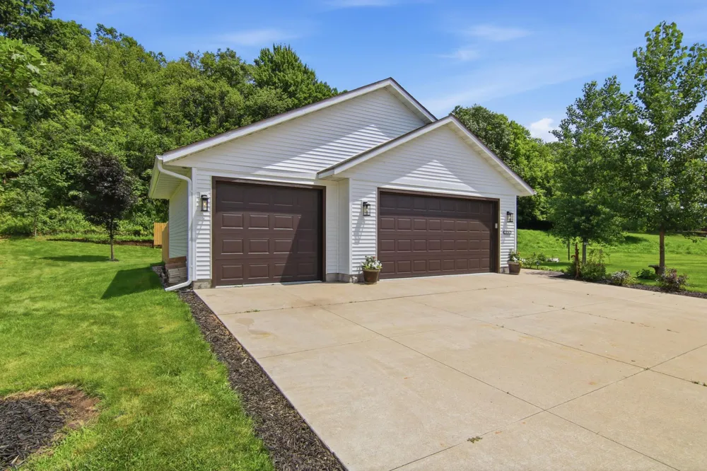 3798 Nicholas Drive Menomonie, WI 54751