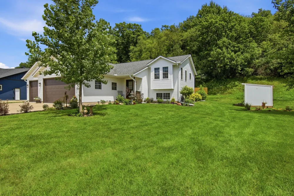 3798 Nicholas Drive Menomonie, WI 54751