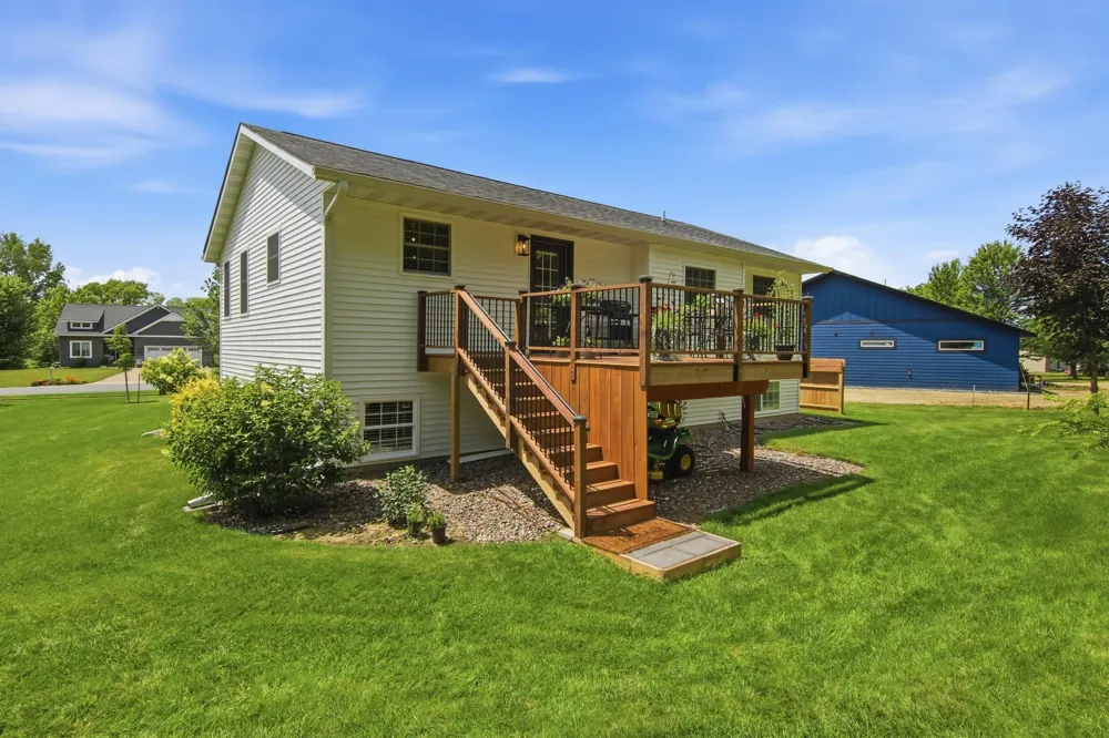 3798 Nicholas Drive Menomonie, WI 54751